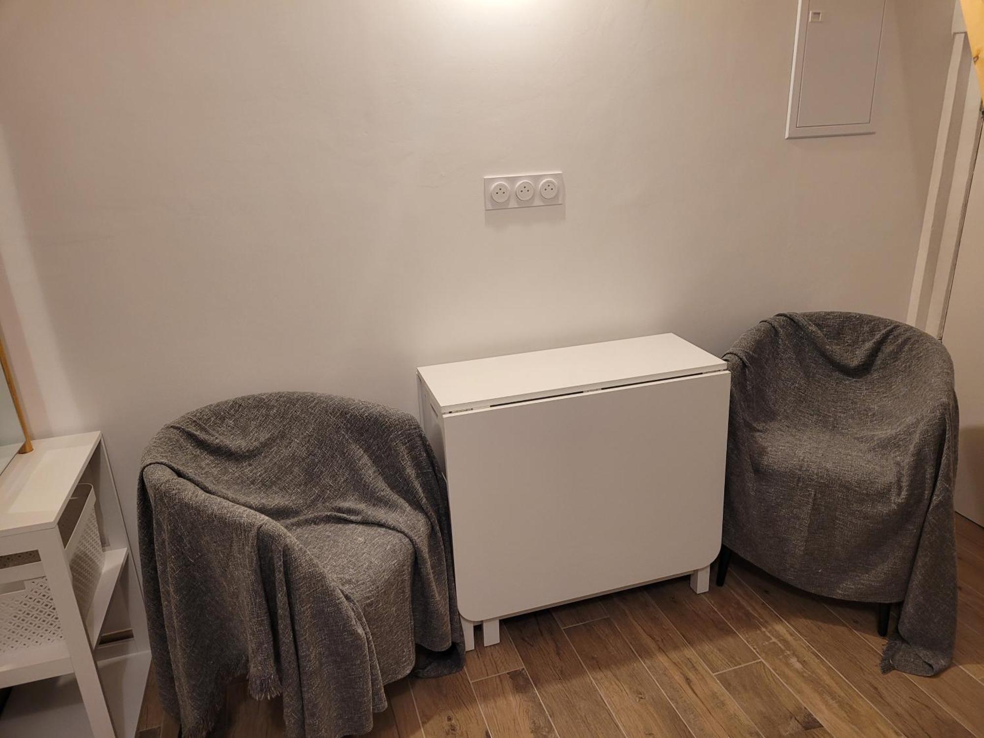 Studette Chez L'Habitant Apartment Сен Ло Екстериор снимка